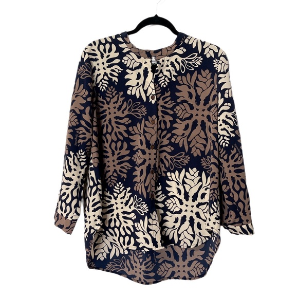 NWT Manuhealii Awapuhi Blouse Top ✨ Sold Out ✨ - Picture 1 of 3